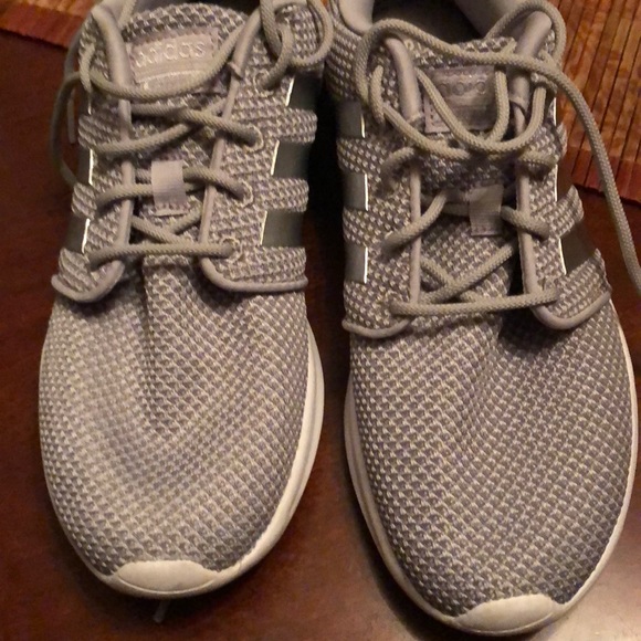 Adidas shoes 👟 - Picture 8 of 8